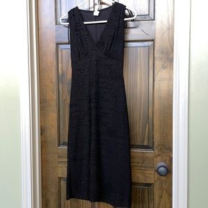 Beautiful form fitting midi dress! *Vintage*